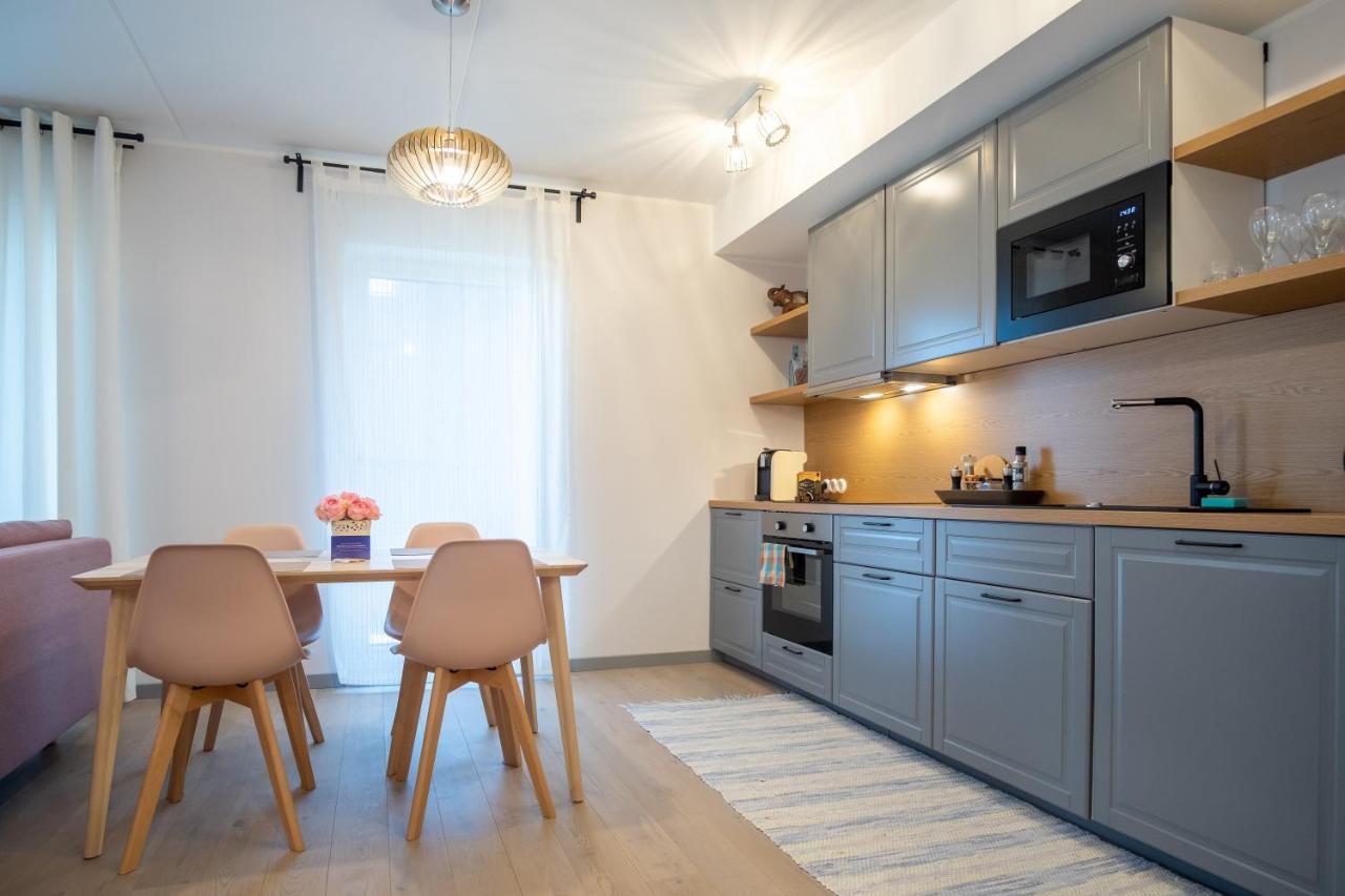 Dream - Brand New With Balcony & Free Parking Appartement Tallinn