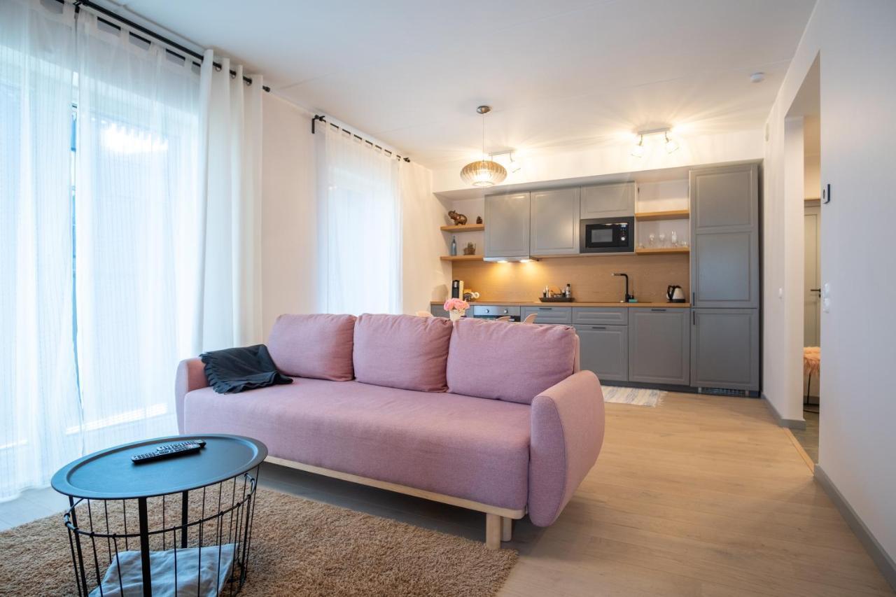 公寓 Dream - Brand New With Balcony & Free Parking *