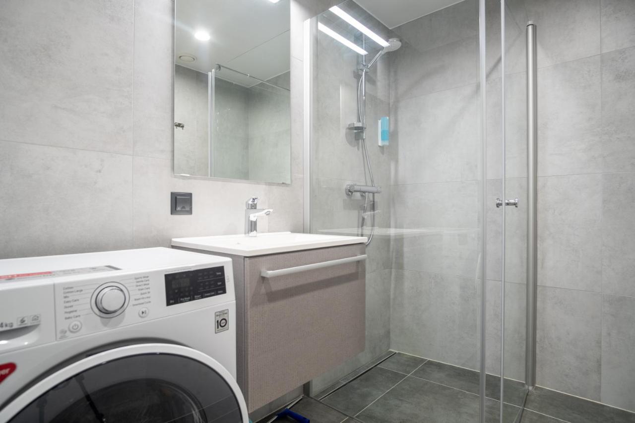 Dream - Brand New With Balcony & Free Parking Apartament